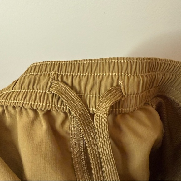 THE NORTH FACE Gorpcore Flash Dry Pull On Khaki Summer Hiking Outdoors Shorts - Picture 8 of 9